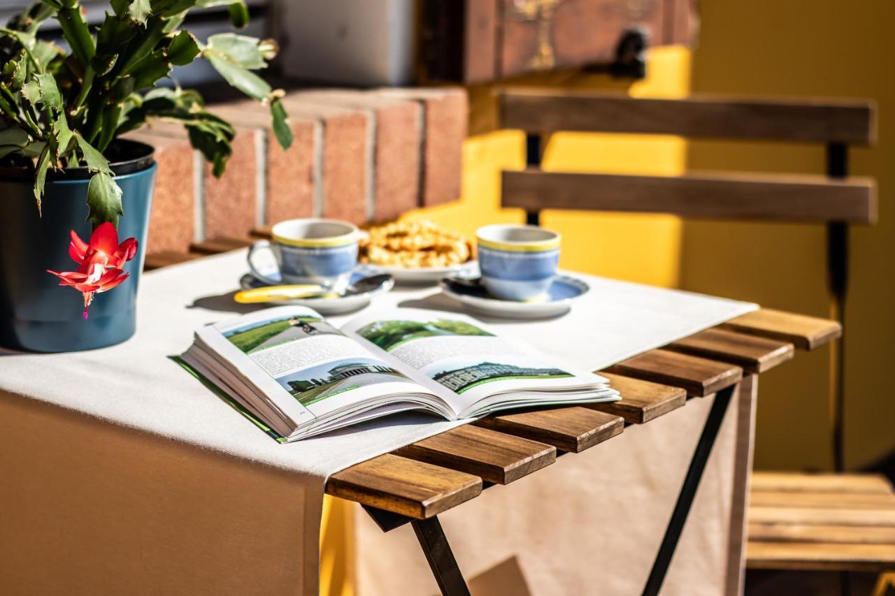 Quick Home Garden Apt Alice Castello Exterior foto
