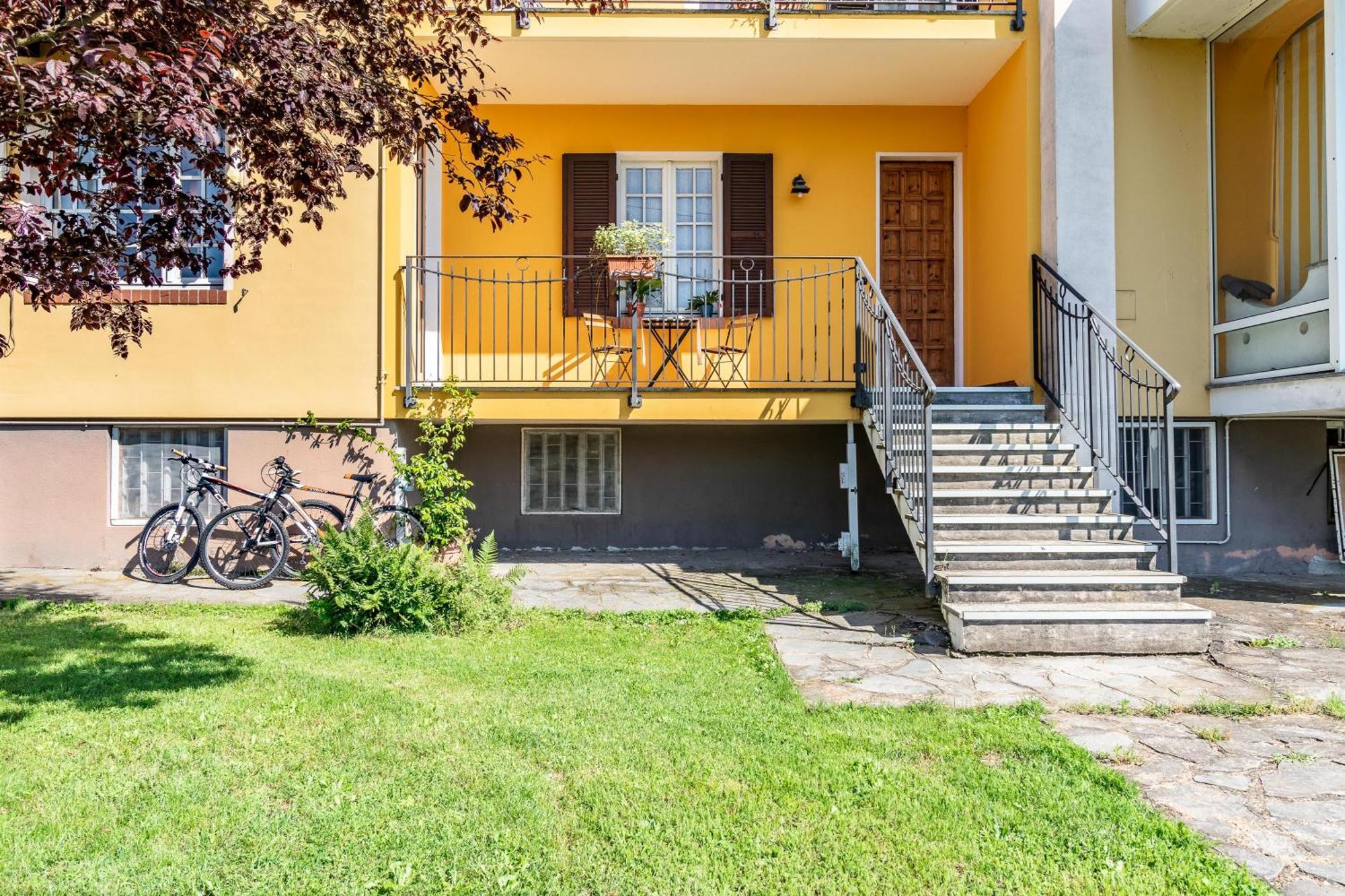 Quick Home Garden Apt Alice Castello Exterior foto
